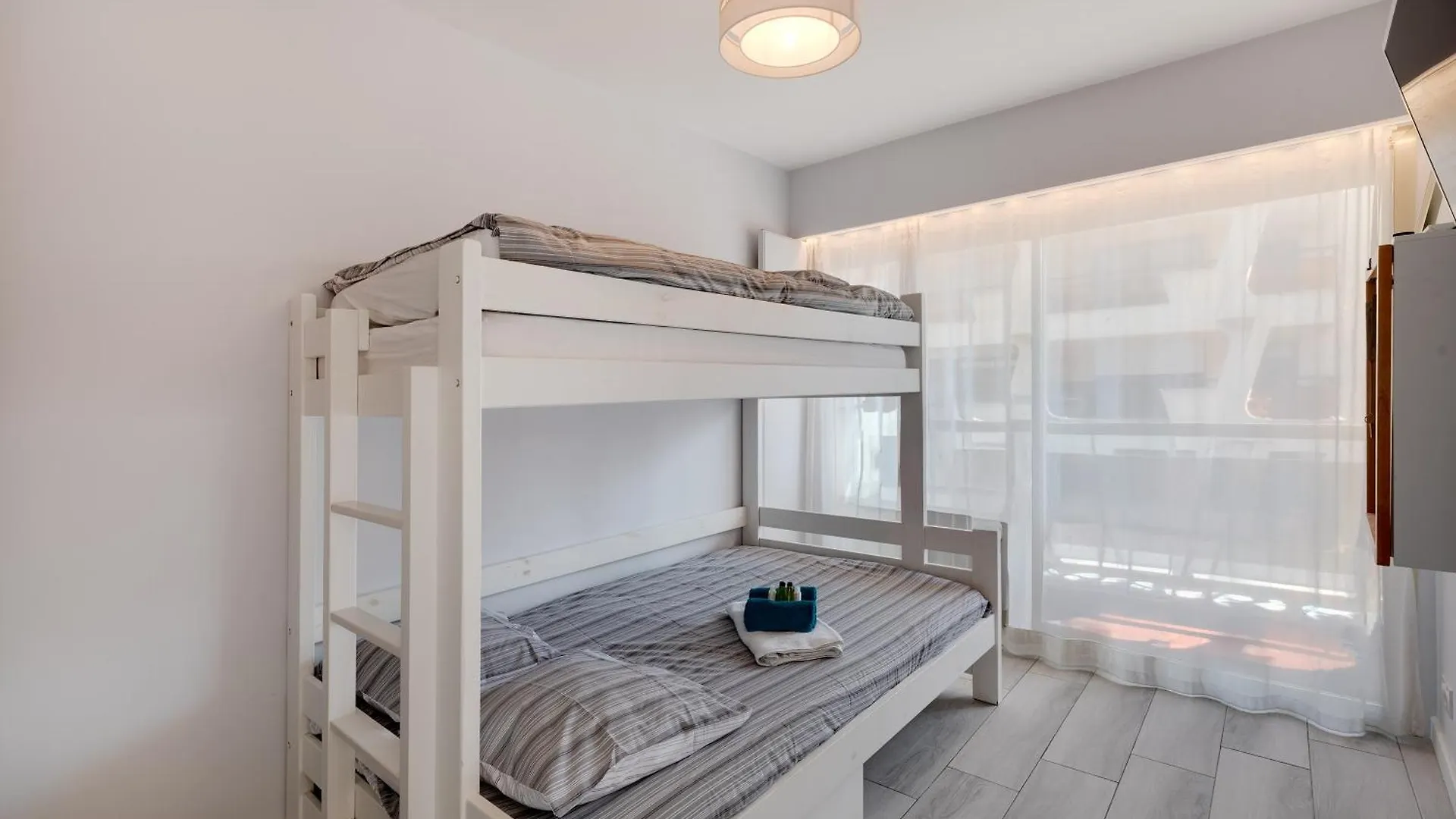 Le Sylvaplana Juan Les Pins Terrasse 30M2 Apartment Antibes 0*,  France